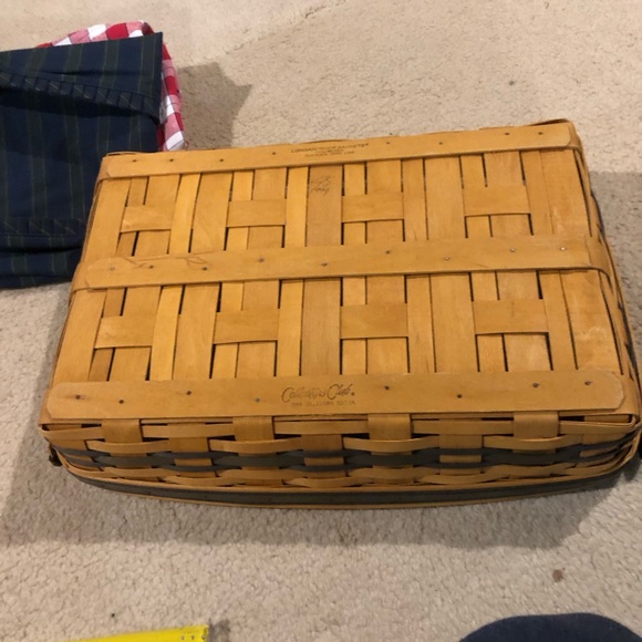 Vintage Longaberger 1999 Collectors Club Basket w/ 2 fabric liners-plastic liner - Picture 14 of 14